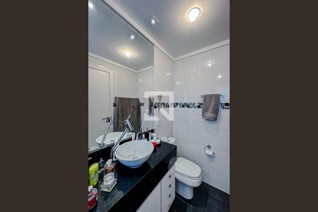 Apartamento à venda com 108m², 3 quartos e 2 vagasBanheiro da Suíte