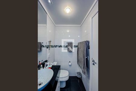 Apartamento à venda com 108m², 3 quartos e 2 vagasBanheiro da Suíte