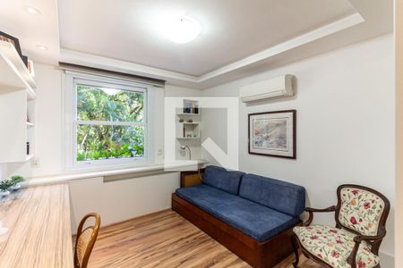 Apartamento para alugar com 220m², 3 quartos e 3 vagas Apartamento para alugar com 220m², 3 quartos e 3 vagasQuarto 2