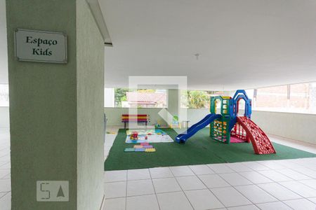 Apartamento à venda com 135m², 2 quartos e 2 vagasÁrea comum - Playground