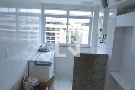 Apartamento à venda com 135m², 2 quartos e 2 vagasÁrea de Serviço