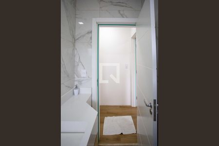 Casa à venda com 310m², 3 quartos e 4 vagasBanheiro Social