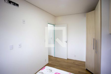 Casa à venda com 310m², 3 quartos e 4 vagasQuarto 2