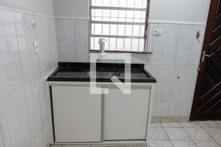 Casa à venda com 69m², 1 quarto e 2 vagas Casa à venda com 69m², 1 quarto e 2 vagasCozinha