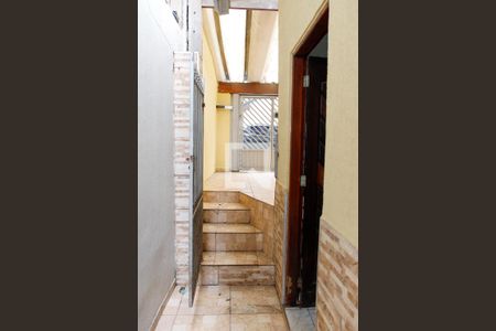 Casa à venda com 69m², 1 quarto e 2 vagas Casa à venda com 69m², 1 quarto e 2 vagasCorredor