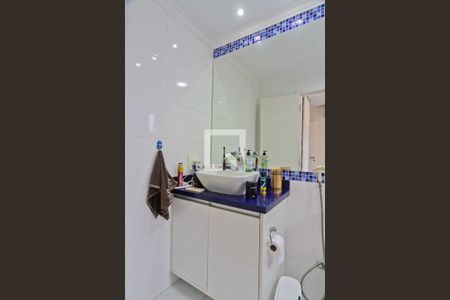 Apartamento à venda com 164m², 3 quartos e 3 vagas Apartamento à venda com 164m², 3 quartos e 3 vagasBanheiro da Suíte 1