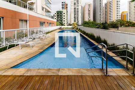 Apartamento à venda com 164m², 3 quartos e 3 vagas Apartamento à venda com 164m², 3 quartos e 3 vagasÁrea comum - Piscina
