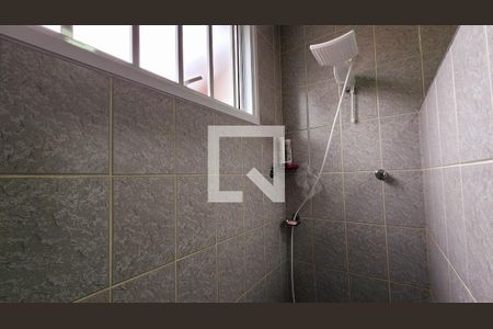 Casa à venda com 180m², 2 quartos e 4 vagas Casa à venda com 180m², 2 quartos e 4 vagasBanheiro