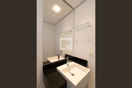 Apartamento à venda com 117m², 2 quartos e 2 vagas Apartamento à venda com 117m², 2 quartos e 2 vagasBanheiro