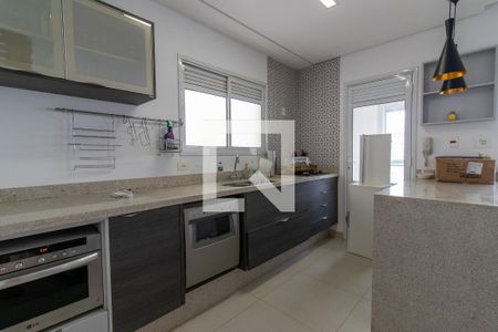 Apartamento à venda com 117m², 2 quartos e 2 vagas Apartamento à venda com 117m², 2 quartos e 2 vagasCozinha