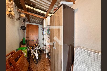 Casa à venda com 157m², 3 quartos e 2 vagas Casa à venda com 157m², 3 quartos e 2 vagasDepósito