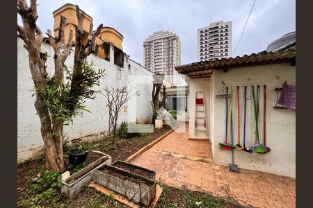 Casa à venda com 157m², 3 quartos e 2 vagas Casa à venda com 157m², 3 quartos e 2 vagasQuintal