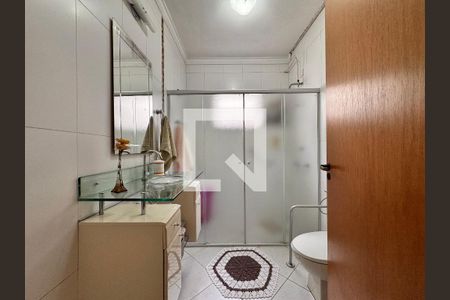 Casa à venda com 157m², 3 quartos e 2 vagas Casa à venda com 157m², 3 quartos e 2 vagasBanheiro