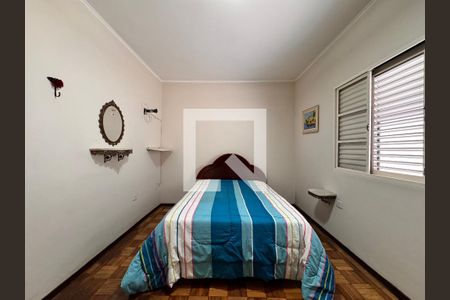 Casa à venda com 157m², 3 quartos e 2 vagas Casa à venda com 157m², 3 quartos e 2 vagasQuarto 2