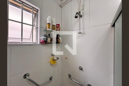 Casa à venda com 157m², 3 quartos e 2 vagas Casa à venda com 157m², 3 quartos e 2 vagasBanheiro