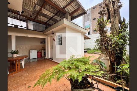 Casa à venda com 157m², 3 quartos e 2 vagas Casa à venda com 157m², 3 quartos e 2 vagasVaranda/ quintal