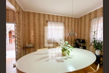 Casa à venda com 156m², 3 quartos e 3 vagas Casa à venda com 156m², 3 quartos e 3 vagasCozinha