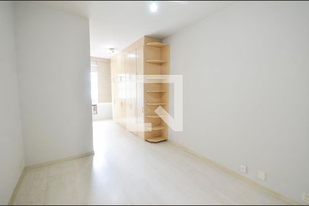 Apartamento à venda com 110m², 3 quartos e 1 vagaSuíte