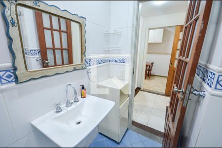 Apartamento à venda com 110m², 3 quartos e 1 vagaBanheiro Social