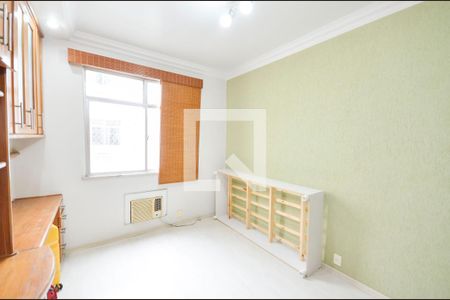 Apartamento à venda com 110m², 3 quartos e 1 vagaQuarto 2