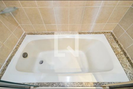 Apartamento à venda com 110m², 3 quartos e 1 vagaBanheiro da Suíte