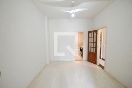 Apartamento à venda com 110m², 3 quartos e 1 vagaSuíte