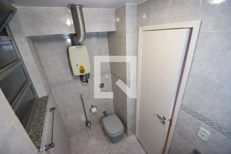 Apartamento à venda com 66m², 3 quartos e 1 vaga Apartamento à venda com 66m², 3 quartos e 1 vagaBanheiro Social