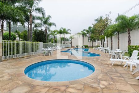 Casa de condomínio à venda com 127m², 3 quartos e 3 vagas Casa de condomínio à venda com 127m², 3 quartos e 3 vagasÁrea comum - Piscina