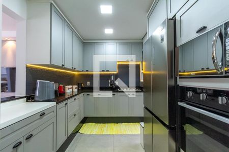 Casa de condomínio à venda com 127m², 3 quartos e 3 vagas Casa de condomínio à venda com 127m², 3 quartos e 3 vagasCozinha