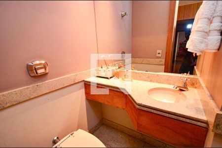 Apartamento à venda com 420m², 4 quartos e 5 vagasLavabo