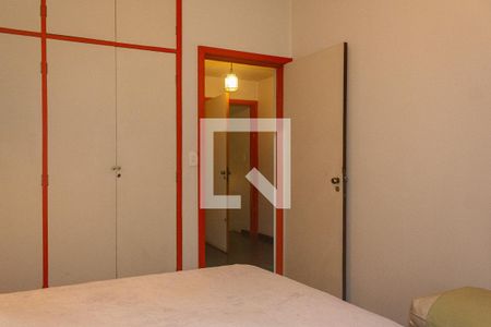 Casa à venda com 252m², 3 quartos e 3 vagas Casa à venda com 252m², 3 quartos e 3 vagasQuarto 3