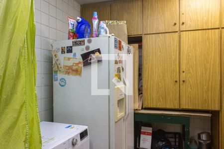 Casa à venda com 252m², 3 quartos e 3 vagas Casa à venda com 252m², 3 quartos e 3 vagasÁrea de Serviço