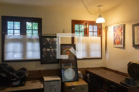 Casa à venda com 252m², 3 quartos e 3 vagas Casa à venda com 252m², 3 quartos e 3 vagasQuarto de Serviço