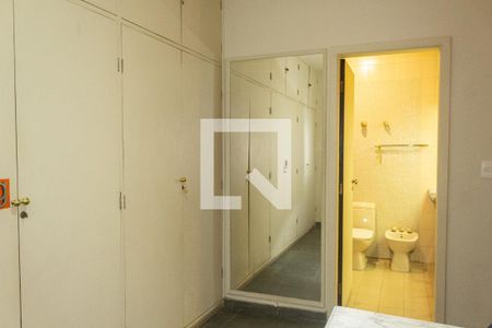 Casa à venda com 252m², 3 quartos e 3 vagas Casa à venda com 252m², 3 quartos e 3 vagasQuarto 1