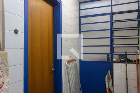 Casa à venda com 252m², 3 quartos e 3 vagas Casa à venda com 252m², 3 quartos e 3 vagasÁrea de Serviço