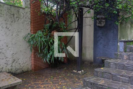 Casa à venda com 252m², 3 quartos e 3 vagas Casa à venda com 252m², 3 quartos e 3 vagasÁrea Externa