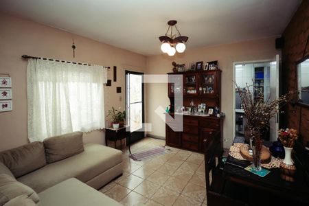 Casa à venda com 190m², 5 quartos e 4 vagas Casa à venda com 190m², 5 quartos e 4 vagasCasa 2: Sala