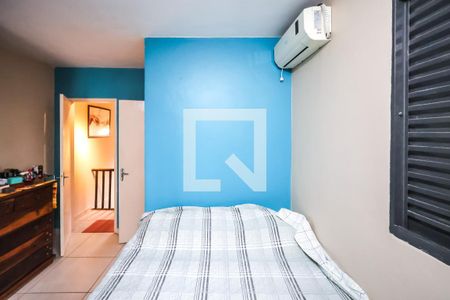 Casa à venda com 190m², 5 quartos e 4 vagas Casa à venda com 190m², 5 quartos e 4 vagasCasa 2: Suíte 1