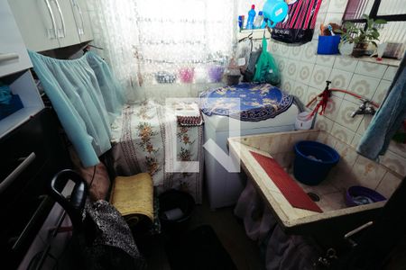 Casa à venda com 190m², 5 quartos e 4 vagas Casa à venda com 190m², 5 quartos e 4 vagasCasa 1: Área de serviço