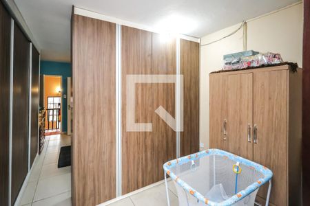 Casa à venda com 190m², 5 quartos e 4 vagas Casa à venda com 190m², 5 quartos e 4 vagasCasa 2: Suíte 1