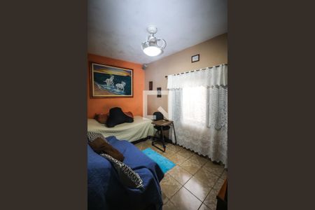 Casa à venda com 190m², 5 quartos e 4 vagas Casa à venda com 190m², 5 quartos e 4 vagasCasa 2: Sala