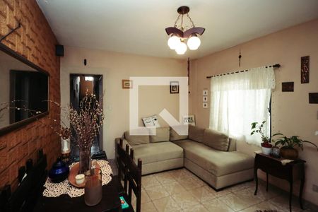 Casa à venda com 190m², 5 quartos e 4 vagas Casa à venda com 190m², 5 quartos e 4 vagasCasa 2: Sala