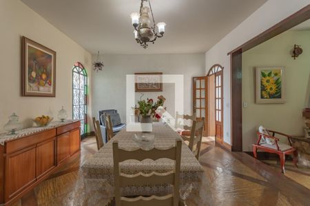 Casa à venda com 363m², 5 quartos e 4 vagasSala de Jantar