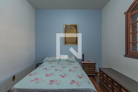 Casa à venda com 363m², 5 quartos e 4 vagasQuarto 3