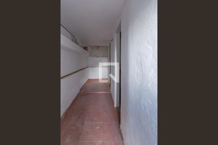 Casa à venda com 363m², 5 quartos e 4 vagasPorão