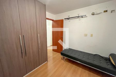 Apartamento à venda com 200m², 4 quartos e 3 vagas Apartamento à venda com 200m², 4 quartos e 3 vagasQuarto 3