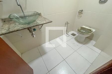 Apartamento à venda com 200m², 4 quartos e 3 vagas Apartamento à venda com 200m², 4 quartos e 3 vagasLavabo
