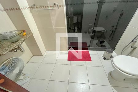 Apartamento à venda com 200m², 4 quartos e 3 vagas Apartamento à venda com 200m², 4 quartos e 3 vagasBanheiro do Quarto 4