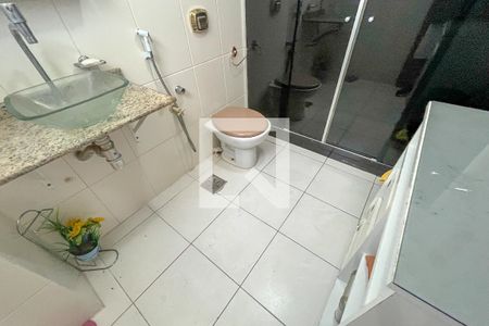 Apartamento à venda com 200m², 4 quartos e 3 vagas Apartamento à venda com 200m², 4 quartos e 3 vagasBanheiro do Quarto 2