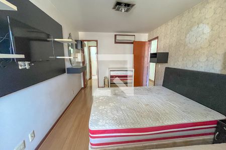 Apartamento à venda com 200m², 4 quartos e 3 vagas Apartamento à venda com 200m², 4 quartos e 3 vagasQuarto 2